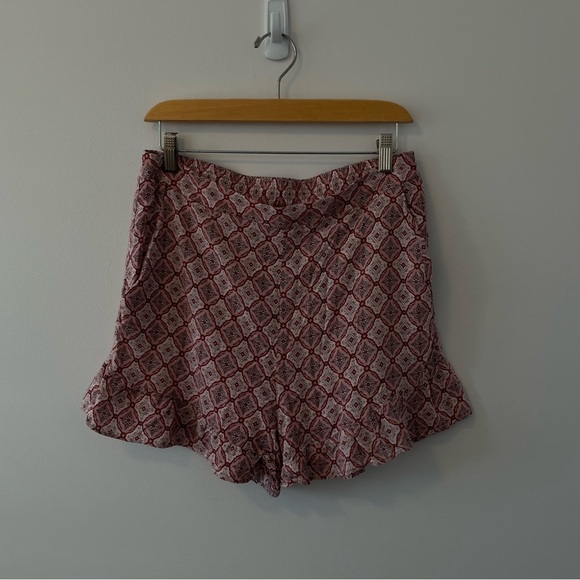BCBGMAXAZRIA Patterned Shorts - Picture 1 of 5